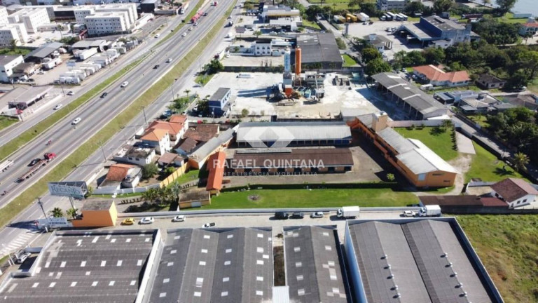 Imagem Ponto Comercial à Venda, 8.079 m² em Serraria - São José Imagem Ponto Comercial à Venda, 8.079 m² em Serraria - São José