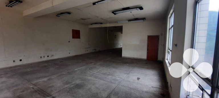 Imagem Imóvel à Venda, 400 m² em São Francisco - Curitiba Imagem Imóvel à Venda, 400 m² em São Francisco - Curitiba