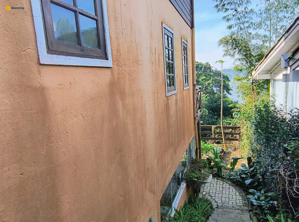 Imagem Casa com 3 Quartos à Venda, 657 m² em Lagoa Da Conceição - Florianópolis Imagem Casa com 3 Quartos à Venda, 657 m² em Lagoa Da Conceição - Florianópolis