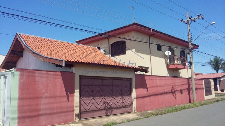 Imagem Casa com 3 Quartos à Venda, 272 m² em Vila Guilhermina - Pirassununga
