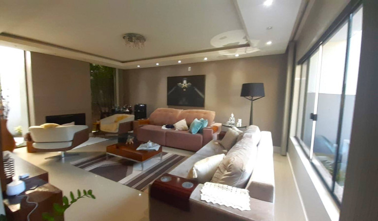 Imagem Casa com 2 Quartos à Venda, 238 m² em Centro - Itaqui