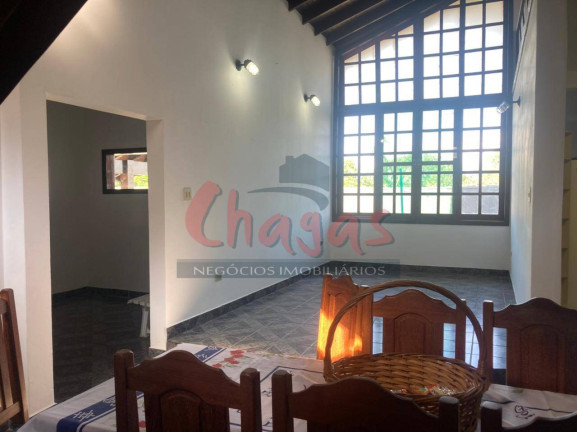 Sobrado com 5 Quartos à Venda, 350 m² em Pontal De Santa Marina - Caraguatatuba
