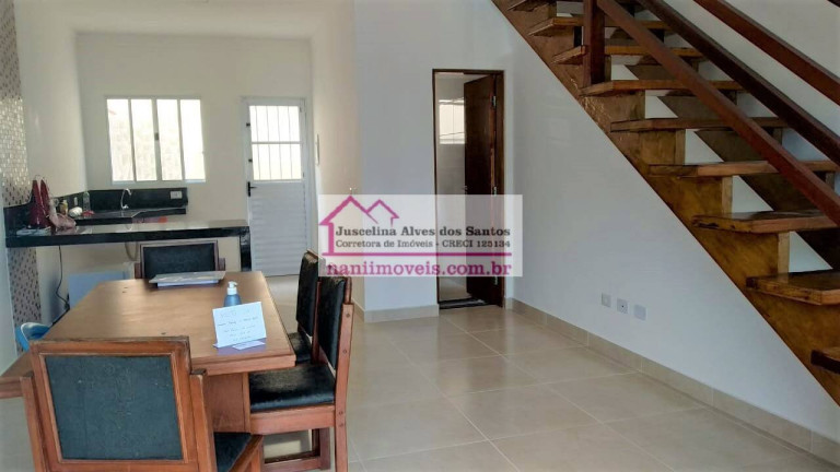 Imagem Casa de Condomínio com 2 Quartos à Venda, 72 m² em Jardim Santa Rosa - Caraguatatuba Imagem Casa de Condomínio com 2 Quartos à Venda, 72 m² em Jardim Santa Rosa - Caraguatatuba
