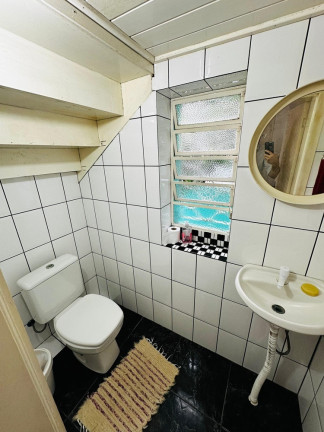 Imagem Casa com 4 Quartos à Venda, 278 m² em Floresta - Porto Alegre