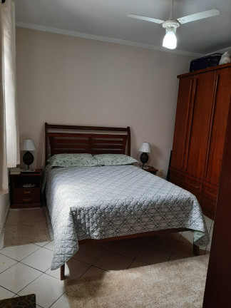 Imagem Casa com 4 Quartos à Venda, 171 m² em Santana - Pindamonhangaba