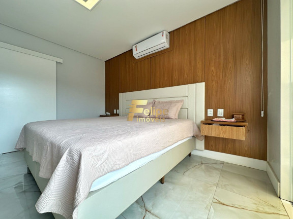 Imagem Casa com 3 Quartos à Venda, 300 m² em Itapebussu - Guarapari