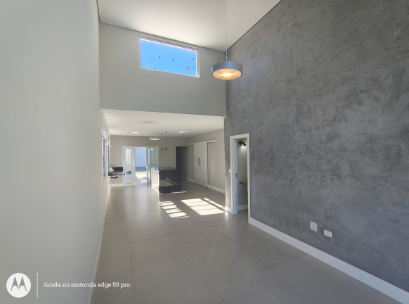 Imagem Casa com 3 Quartos à Venda, 418 m² em Granja Cristiana - Cotia Imagem Casa com 3 Quartos à Venda, 418 m² em Granja Cristiana - Cotia
