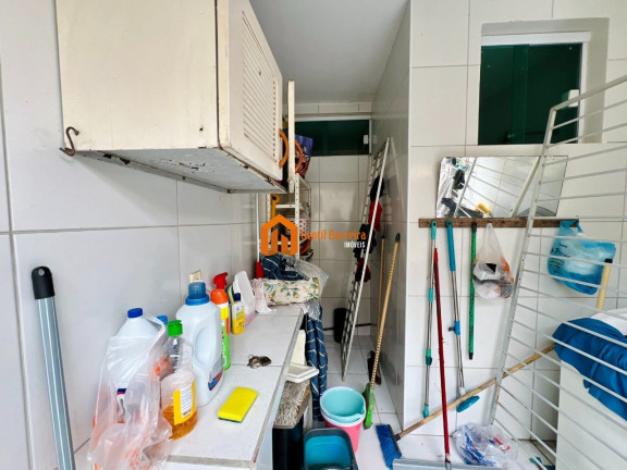 Imagem Casa com 3 Quartos à Venda, 198 m² em Cidade Dos Funcionários - Fortaleza Imagem Casa com 3 Quartos à Venda, 198 m² em Cidade Dos Funcionários - Fortaleza