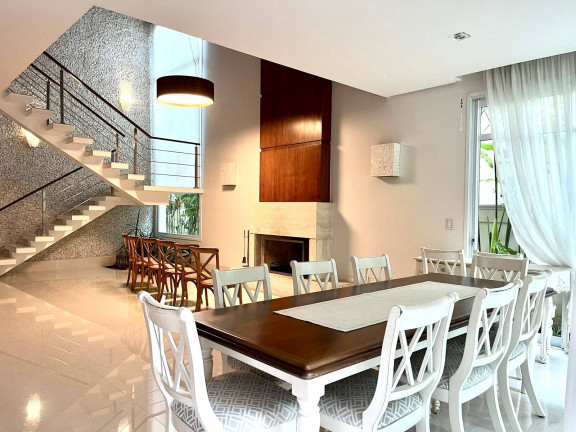 Imagem Casa com 4 Quartos à Venda, 440 m² em Alphaville - Santana De Parnaíba Imagem Casa com 4 Quartos à Venda, 440 m² em Alphaville - Santana De Parnaíba