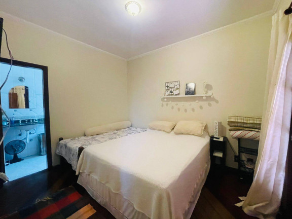 Imagem Casa com 4 Quartos à Venda,  em Albuquerque - Teresópolis