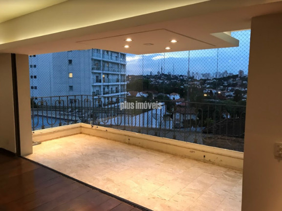 Apartamento com 3 Quartos à Venda, 230 m² em Higienópolis - São Paulo