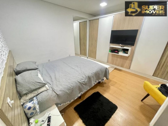 Imagem Casa com 3 Quartos à Venda, 360 m² em Laranjal - Pelotas Imagem Casa com 3 Quartos à Venda, 360 m² em Laranjal - Pelotas