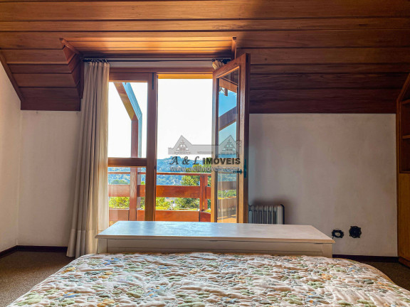 Imagem Apartamento com 3 Quartos à Venda, 189 m² em Capivari - Campos Do Jordão