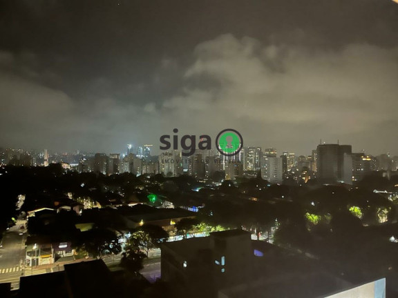 Apartamento com 1 Quarto para Alugar, 25 m² em Santo Amaro - São Paulo