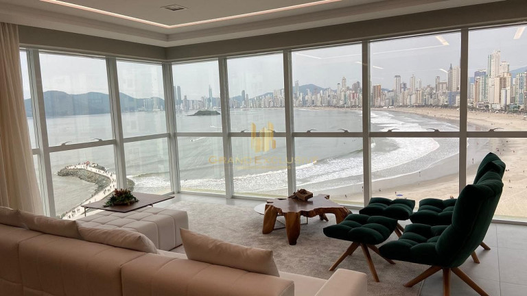 Imagem Apartamento com 4 Quartos à Venda, 286 m² em Pioneiros - Balneário Camboriú Imagem Apartamento com 4 Quartos à Venda, 286 m² em Pioneiros - Balneário Camboriú