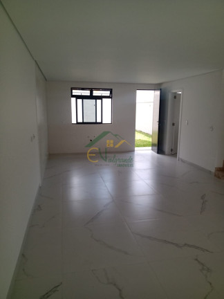 Imagem Sobrado com 3 Quartos à Venda, 168 m² em Jardim Das Américas - Curitiba Imagem Sobrado com 3 Quartos à Venda, 168 m² em Jardim Das Américas - Curitiba