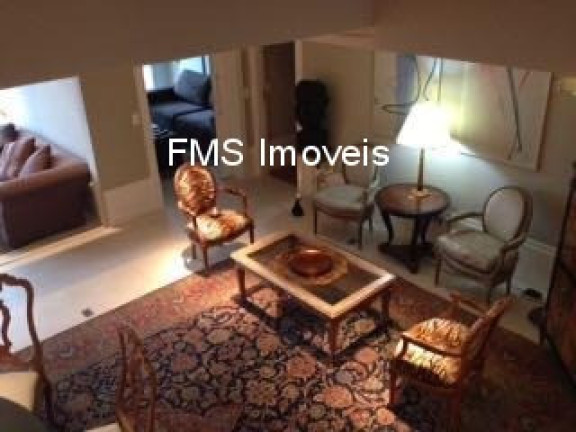 Imóvel com 4 Quartos à Venda, 290 m² em Vila Olímpia - São Paulo