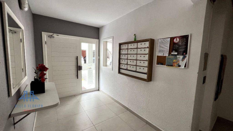 Imagem Apartamento com 2 Quartos à Venda, 56 m² em Trindade - Florianópolis