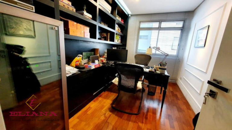 Imagem Apartamento com 3 Quartos à Venda, 234 m² em Santa Cecília - São Paulo Imagem Apartamento com 3 Quartos à Venda, 234 m² em Santa Cecília - São Paulo