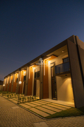 Imagem Casa de Condomínio com 3 Quartos à Venda, 100 m²