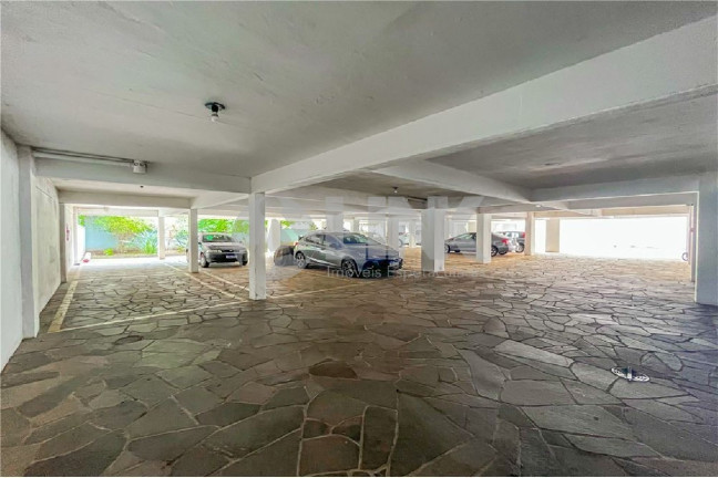 Imagem Apartamento com 1 Quarto à Venda, 56 m² em Passo Da Areia - Porto Alegre Imagem Apartamento com 1 Quarto à Venda, 56 m² em Passo Da Areia - Porto Alegre