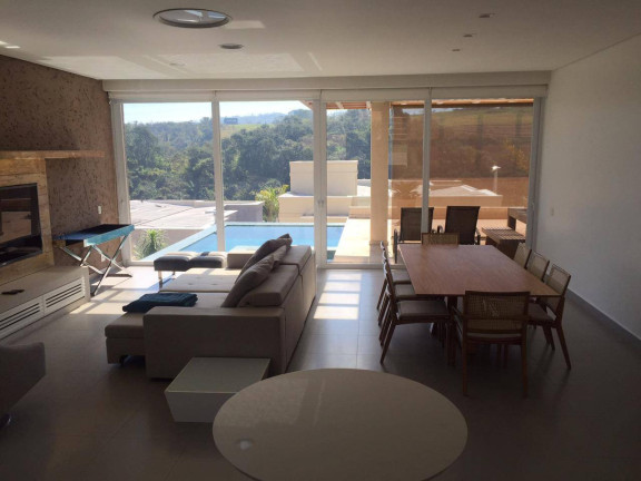 Imagem Casa com 4 Quartos à Venda, 330 m² em Alphaville - Santana De Parnaíba Imagem Casa com 4 Quartos à Venda, 330 m² em Alphaville - Santana De Parnaíba