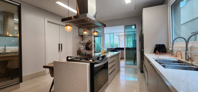 Imagem Casa de Condomínio com 4 Quartos à Venda, 600 m² em Alphaville - Santana De Parnaíba Imagem Casa de Condomínio com 4 Quartos à Venda, 600 m² em Alphaville - Santana De Parnaíba