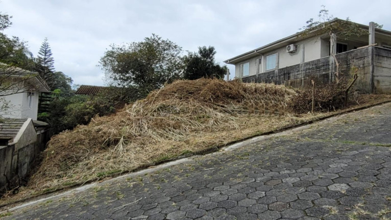 Imagem Terreno à Venda, 748 m² em Costa E Silva - Joinville Imagem Terreno à Venda, 748 m² em Costa E Silva - Joinville