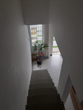 Imagem Sobrado com 2 Quartos à Venda, 115 m² em São João Do Rio Vermelho - Florianópolis