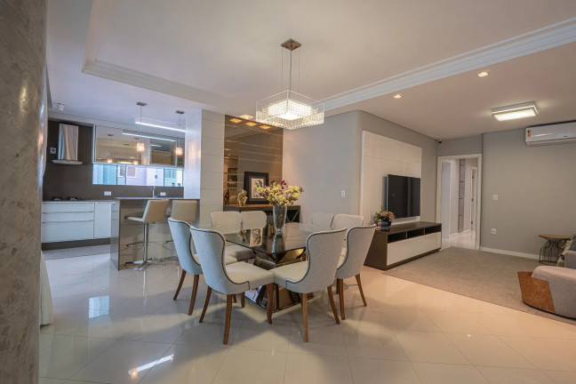 Imagem Apartamento com 4 Quartos à Venda, 195 m² em Meia Praia - Itapema Imagem Apartamento com 4 Quartos à Venda, 195 m² em Meia Praia - Itapema