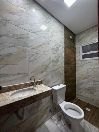 Imagem Casa com 2 Quartos à Venda, 43 m² em Maracanã - Praia Grande