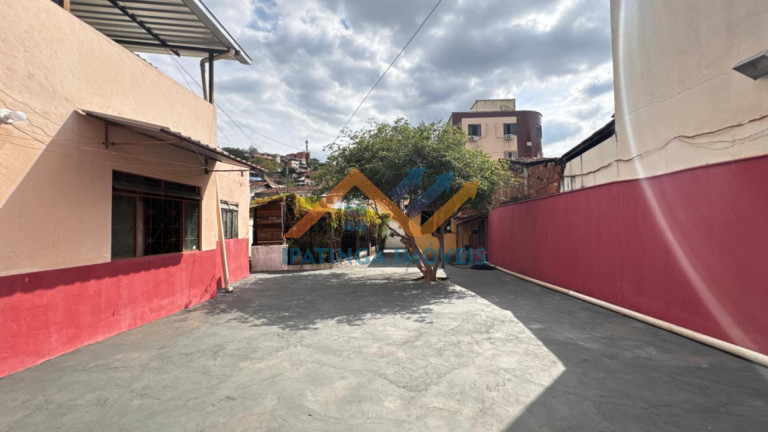 Imagem Casa com 3 Quartos à Venda, 360 m² em Iguaçu - Ipatinga Imagem Casa com 3 Quartos à Venda, 360 m² em Iguaçu - Ipatinga