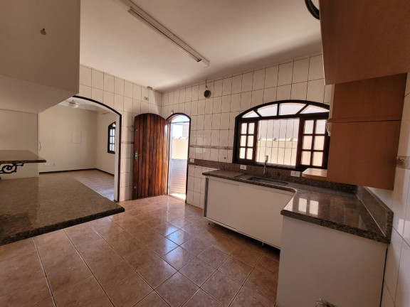 Imagem Casa com 4 Quartos à Venda, 180 m² em Jardim Terras De São João - Jacareí Imagem Casa com 4 Quartos à Venda, 180 m² em Jardim Terras De São João - Jacareí