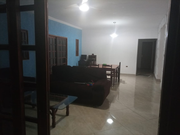 Imagem Fazenda à Venda, 200 m² em Bairro Dos Guedes - Tremembé Imagem Fazenda à Venda, 200 m² em Bairro Dos Guedes - Tremembé