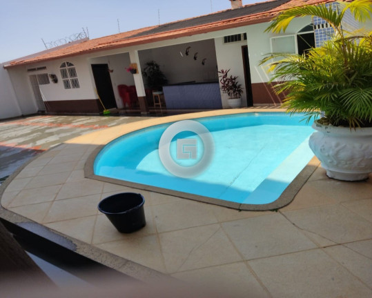 Casa com 5 Quartos à Venda, 650 m² em Ibituruna - Montes Claros