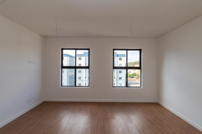 Kitnet com 1 Quarto à Venda, 27 m² em Ecoville - Curitiba
