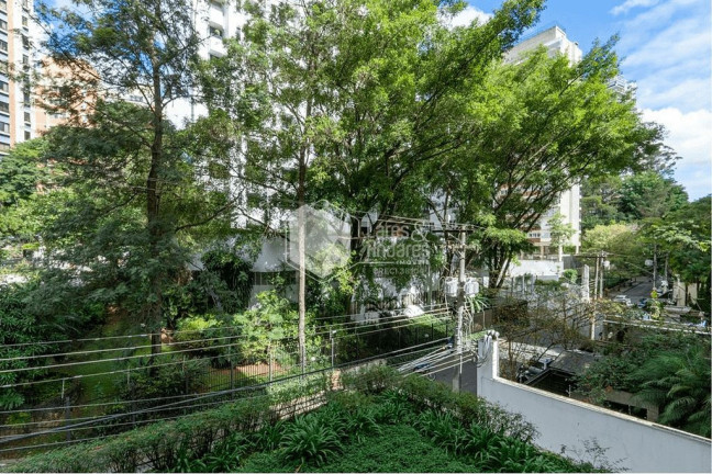 Imagem Apartamento com 4 Quartos à Venda, 230 m² em Real Parque - São Paulo
