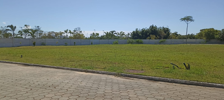 Imagem Terreno à Venda, 390 m² em Ouvidor - Garopaba Imagem Terreno à Venda, 390 m² em Ouvidor - Garopaba