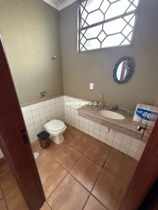 Imagem Sobrado com 3 Quartos à Venda, 234 m² em Residencial São Tomaz - Franca Imagem Sobrado com 3 Quartos à Venda, 234 m² em Residencial São Tomaz - Franca