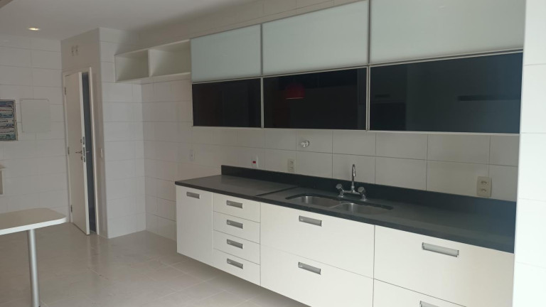 Imagem Apartamento com 4 Quartos à Venda, 333 m² em Barra Da Tijuca - Rio De Janeiro Imagem Apartamento com 4 Quartos à Venda, 333 m² em Barra Da Tijuca - Rio De Janeiro