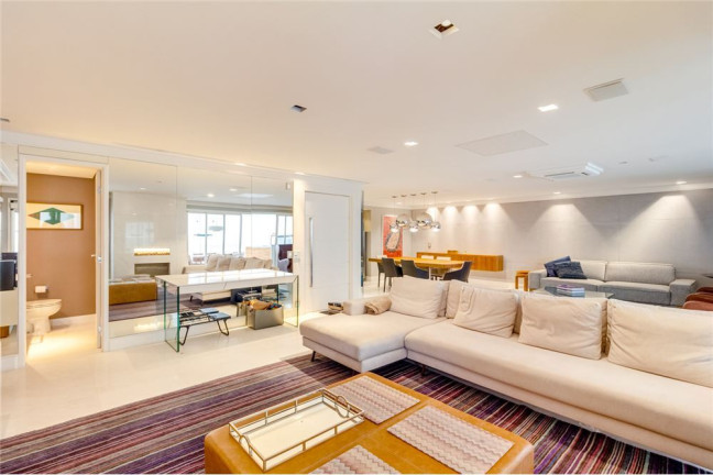 Imagem Apartamento com 3 Quartos à Venda, 234 m² em Vila Nova Conceição - São Paulo Imagem Apartamento com 3 Quartos à Venda, 234 m² em Vila Nova Conceição - São Paulo