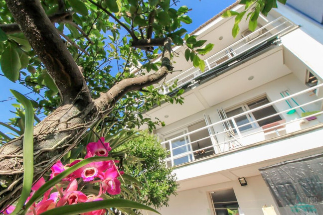 Imagem Casa de Condomínio com 3 Quartos à Venda, 205 m² em Vila Nova - Porto Alegre