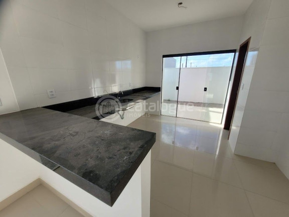 Imagem Casa de Condomínio com 3 Quartos à Venda, 240 m² em Cajupiranga - Parnamirim