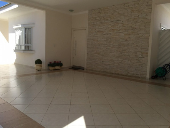 Imagem Imóvel com 3 Quartos à Venda,  em Jardim Ermida I - Jundiaí