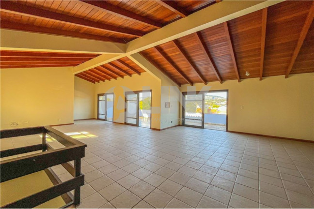 Imagem Imóvel com 3 Quartos à Venda, 260 m² em Jardim Itu - Porto Alegre Imagem Imóvel com 3 Quartos à Venda, 260 m² em Jardim Itu - Porto Alegre