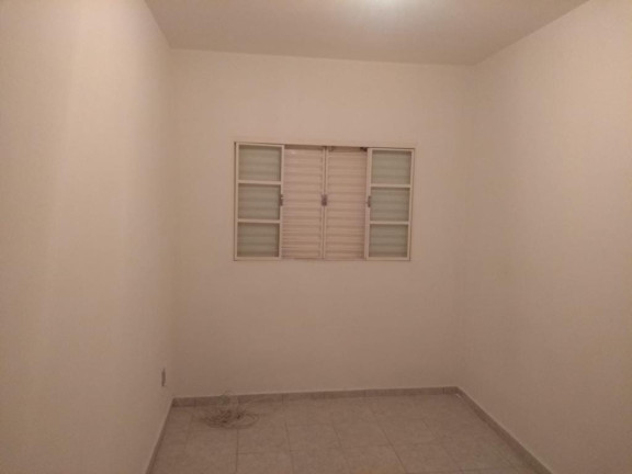 Imagem Casa com 3 Quartos à Venda, 121 m² em Parque São Luís - Taubaté Imagem Casa com 3 Quartos à Venda, 121 m² em Parque São Luís - Taubaté
