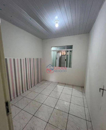 Imagem Casa com 3 Quartos à Venda, 60 m² em Ganchinho - Curitiba Imagem Casa com 3 Quartos à Venda, 60 m² em Ganchinho - Curitiba