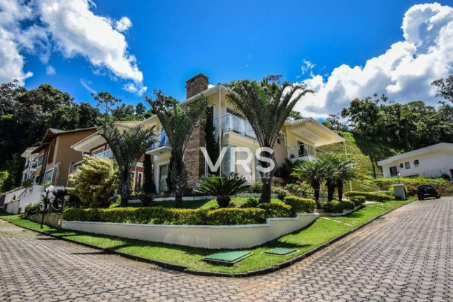 Imagem Casa com 4 Quartos à Venda, 225 m² em Quebra Frascos - Teresópolis Imagem Casa com 4 Quartos à Venda, 225 m² em Quebra Frascos - Teresópolis