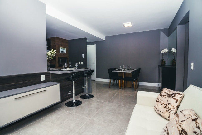 Imagem Apartamento com 2 Quartos à Venda, 68 m² em Santana - Porto Alegre Imagem Apartamento com 2 Quartos à Venda, 68 m² em Santana - Porto Alegre