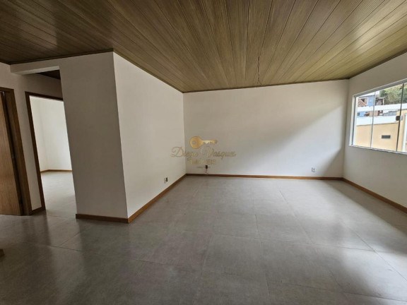 Imagem Casa com 2 Quartos à Venda, 120 m² em Albuquerque - Teresópolis